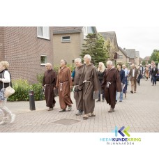 12 -7-2015 Onthulling grafsteen Herwen Coll. P.Snip- HKR (64)
